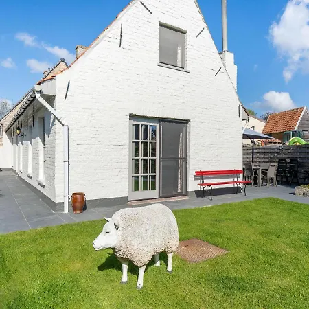Beautiful In Aan Den Ijzer With Terrace Beveren (West-Flanders)
