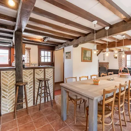 Beautiful Farmhouse In Beveren Aan Den Ijzer With Terrace Beveren (West-Flanders)